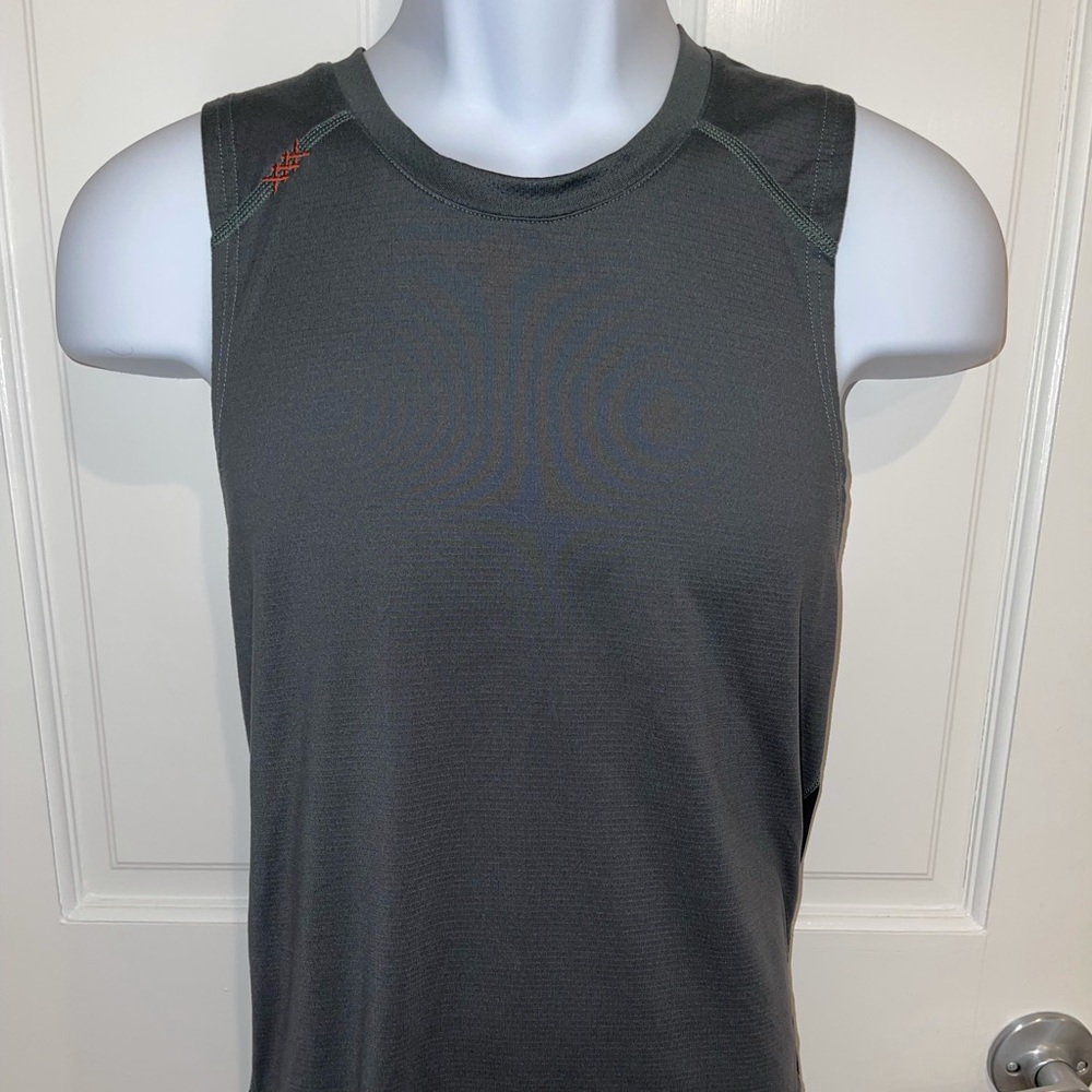 Peloton x Rhone gray/black athletic tank